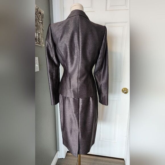 Calvin Klein Skirt Suit - Size 2 - Picture 2 of 11